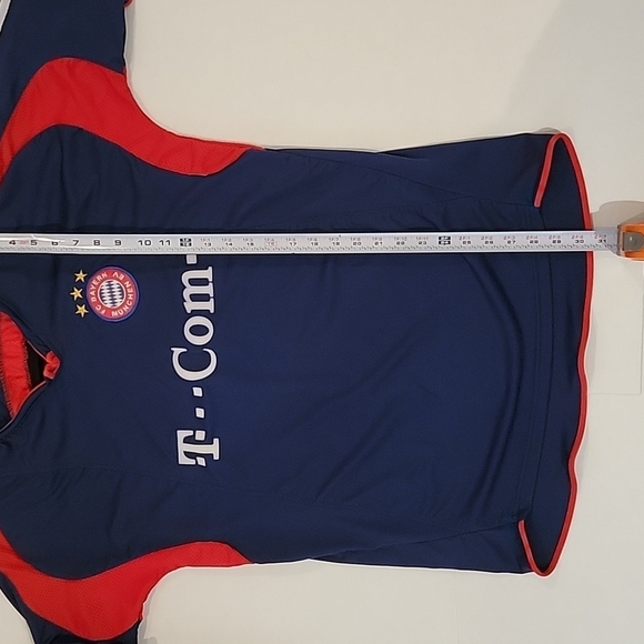 T-Com Football FC Bayern Munich EV Jersey, EUC - Picture 6 of 9